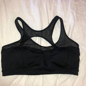 never worn sports bra from urban outfitters